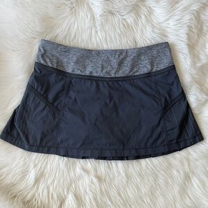Lululemon Run Reflection skirt 8